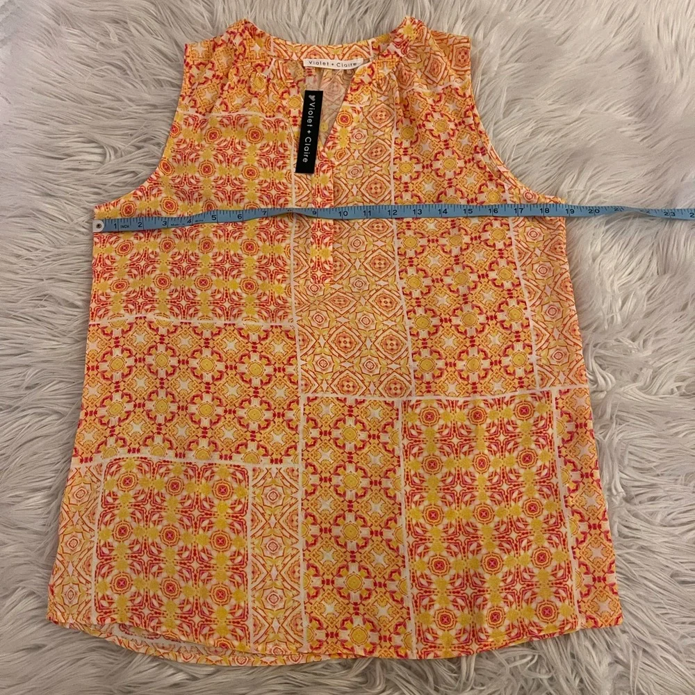 NWT | Violet & Claire | Yellow patterned tank - Picture 7 of 12